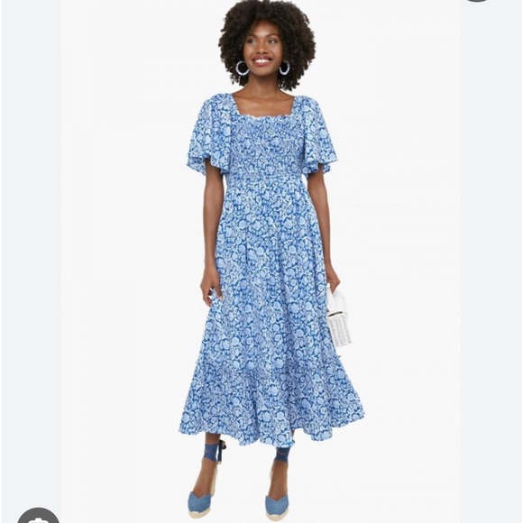 pink city prints Dresses & Skirts - Pink city prints blue smocked cotton trellis maxi dress size M  w pockets